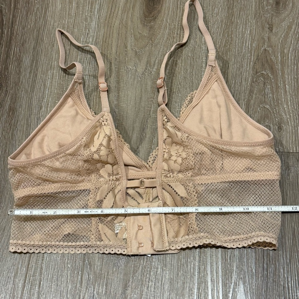 Aerie Cream Lace Bralette Crop Top Small | Soft Seamless Wireless Fairycore - Picture 8 of 10